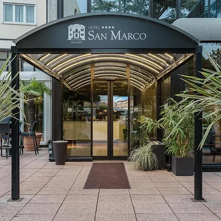 فندق San Marco ومسبح للياقة البدنية وسبا