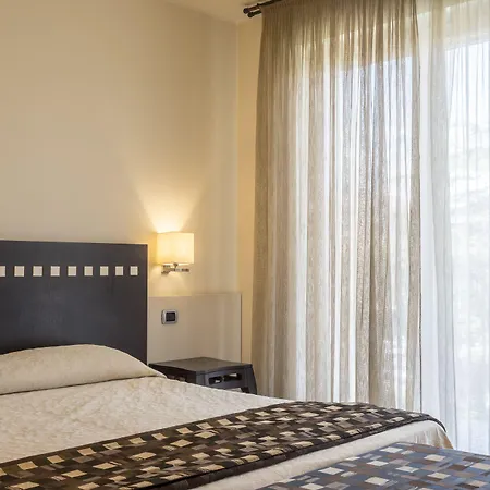 サン マルコ フィットネス プール ＆ スパ ホテル 4*