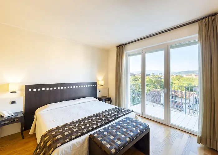 호텔 San Marco Fitness Pool & 4*